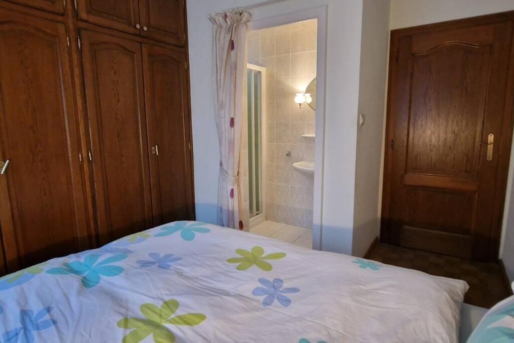 Charmant Appart. Dans Une Villa Saint-Louis  Exterior foto